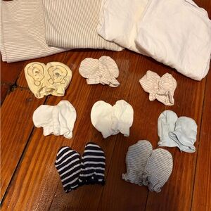 Striped and Solid Baby Mittens Set